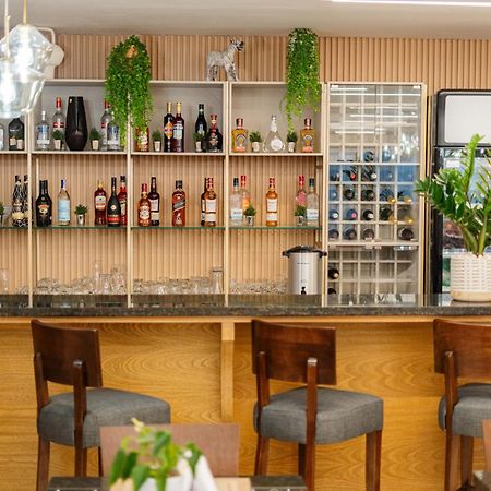 Melina Hotel 이구에이 외부 사진